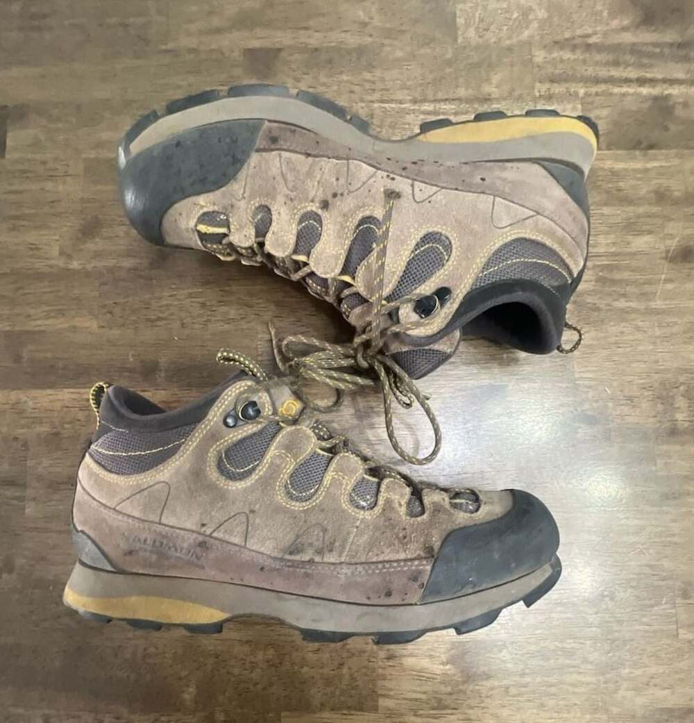 Salomon Hiking Boots Brown Leather Mens 9
